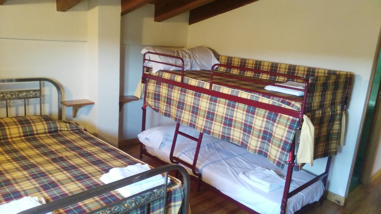 Bilanayur Hotel Alberuela de la Liena Eksteriør billede