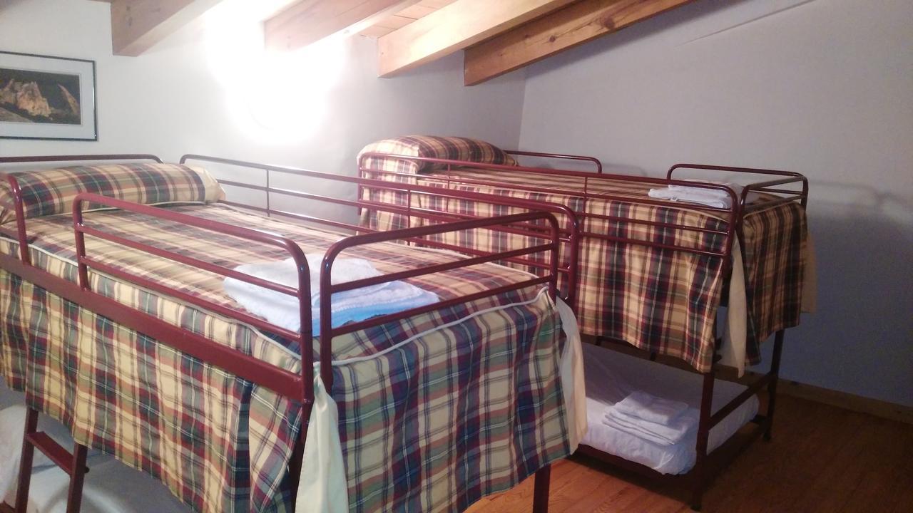 Bilanayur Hotel Alberuela de la Liena Eksteriør billede