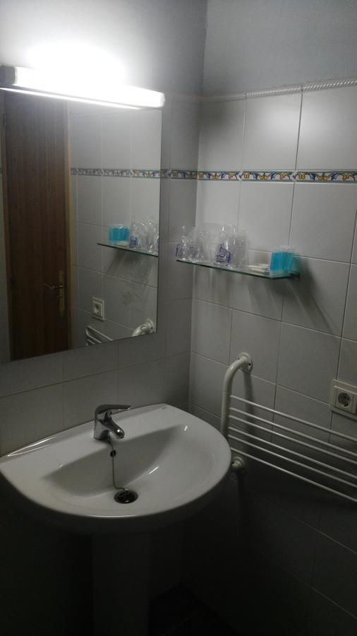 Bilanayur Hotel Alberuela de la Liena Eksteriør billede